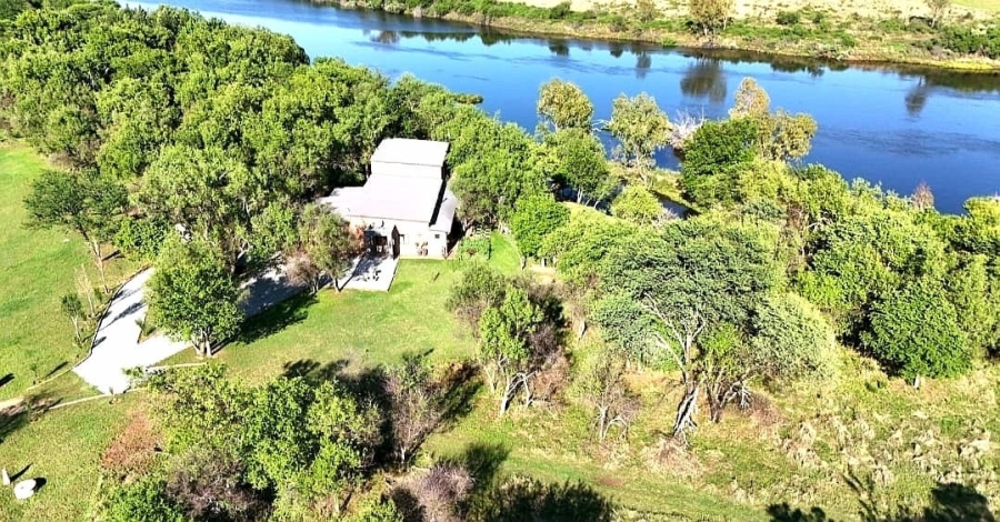 4 Bedroom Property for Sale in Potchefstroom Rural North West